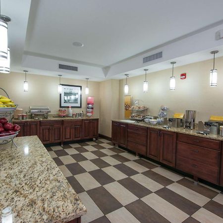 Hampton Inn Bismarck Ngoại thất bức ảnh
