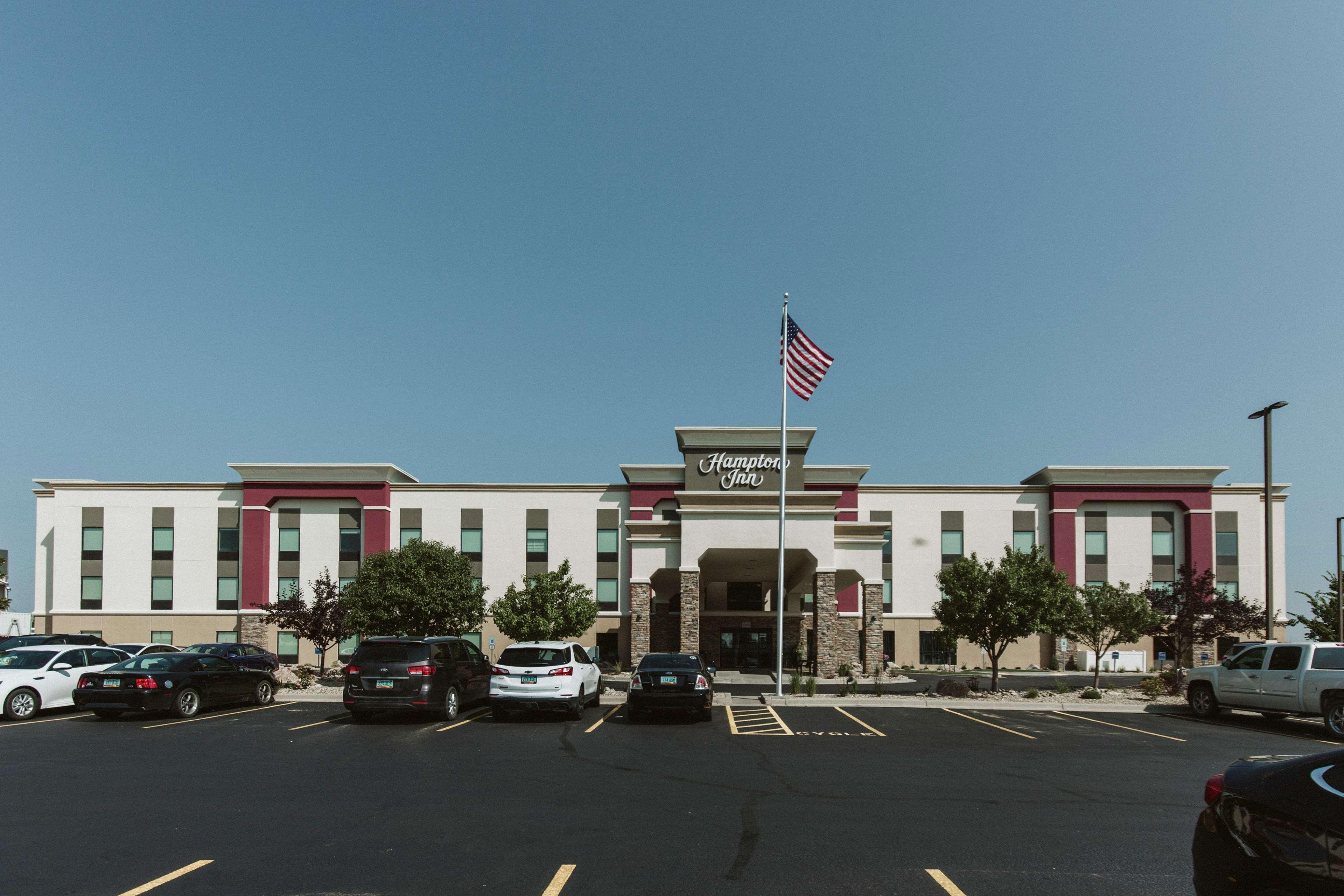 Hampton Inn Bismarck Ngoại thất bức ảnh