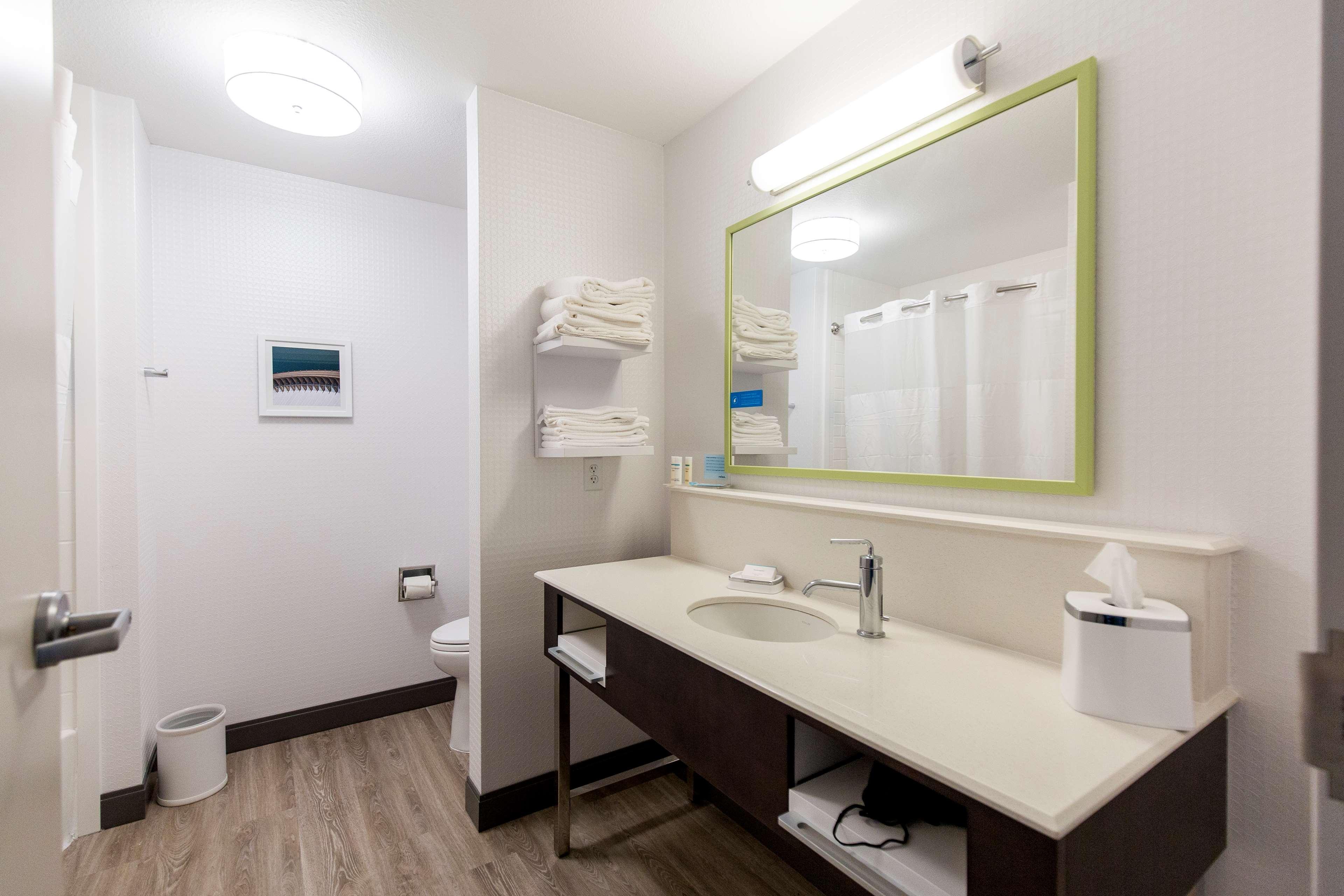 Hampton Inn Bismarck Ngoại thất bức ảnh