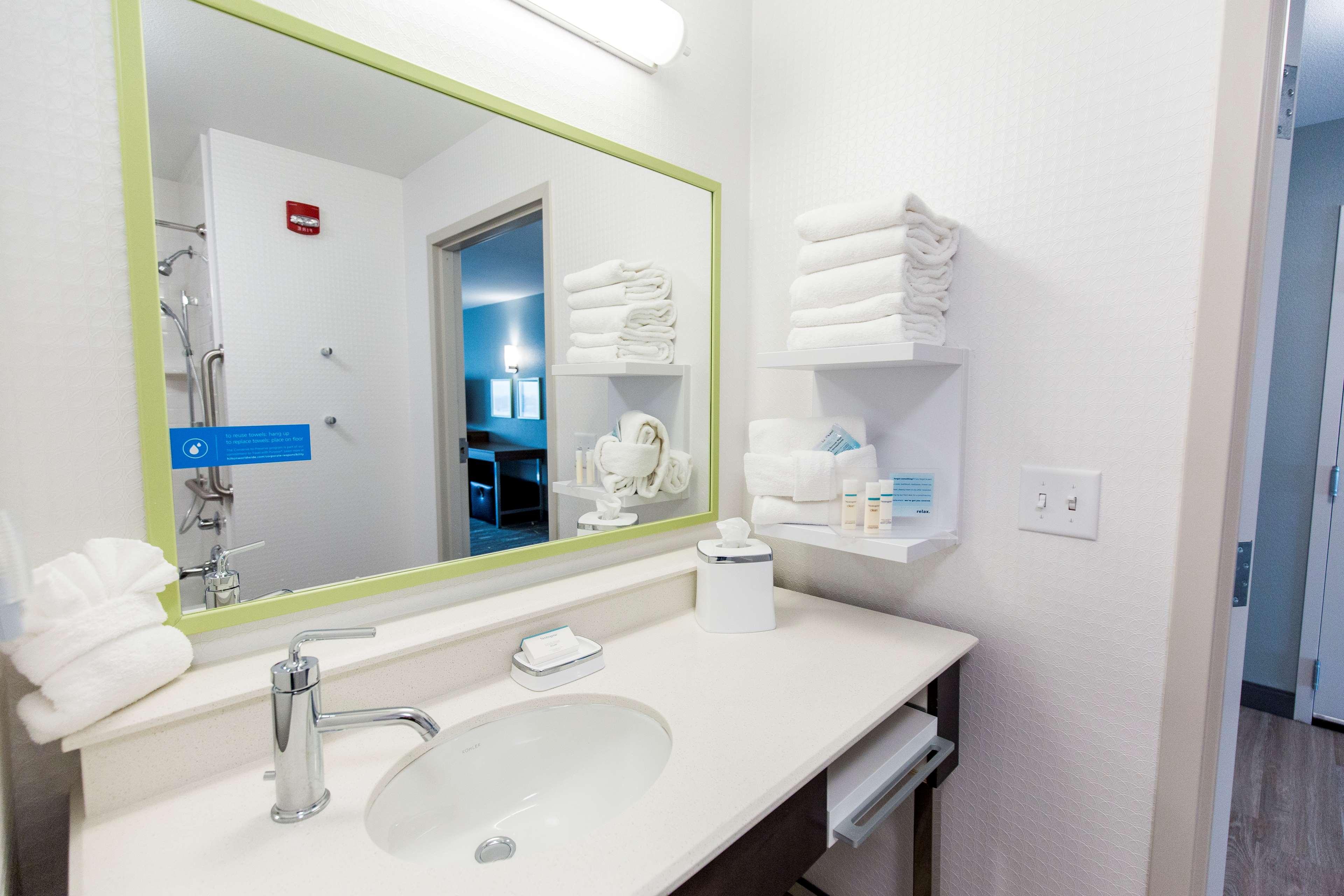 Hampton Inn Bismarck Ngoại thất bức ảnh