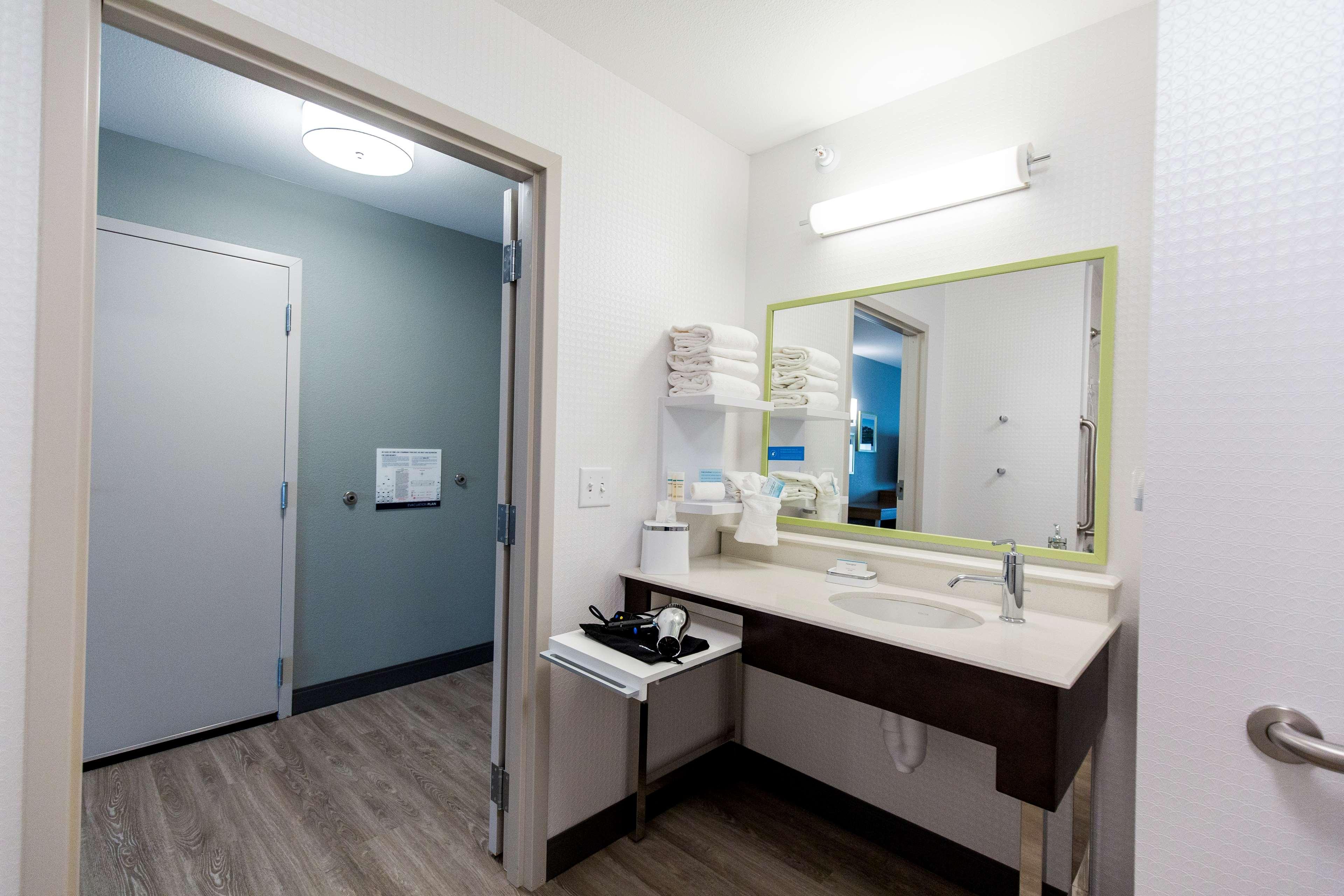 Hampton Inn Bismarck Ngoại thất bức ảnh