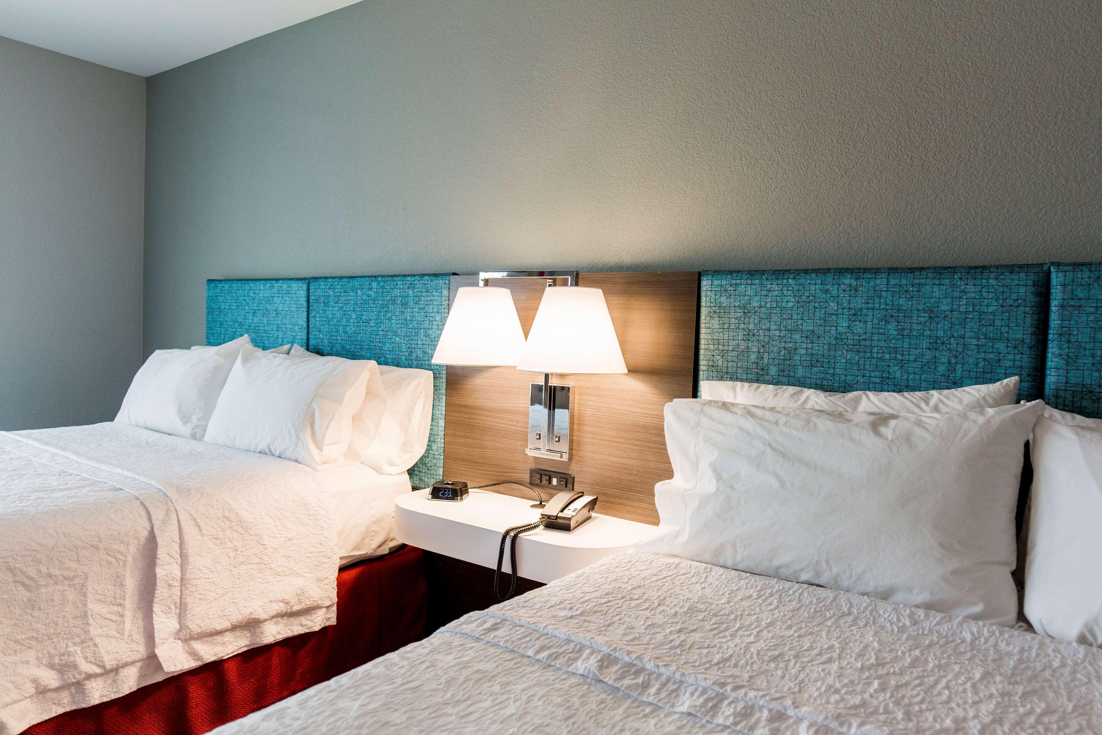 Hampton Inn Bismarck Ngoại thất bức ảnh