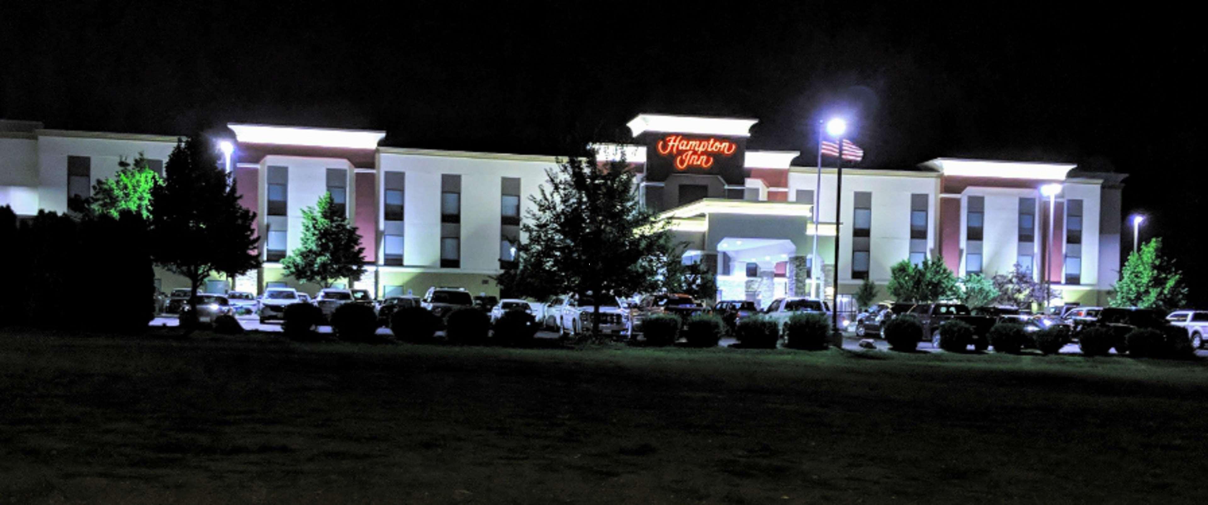 Hampton Inn Bismarck Ngoại thất bức ảnh