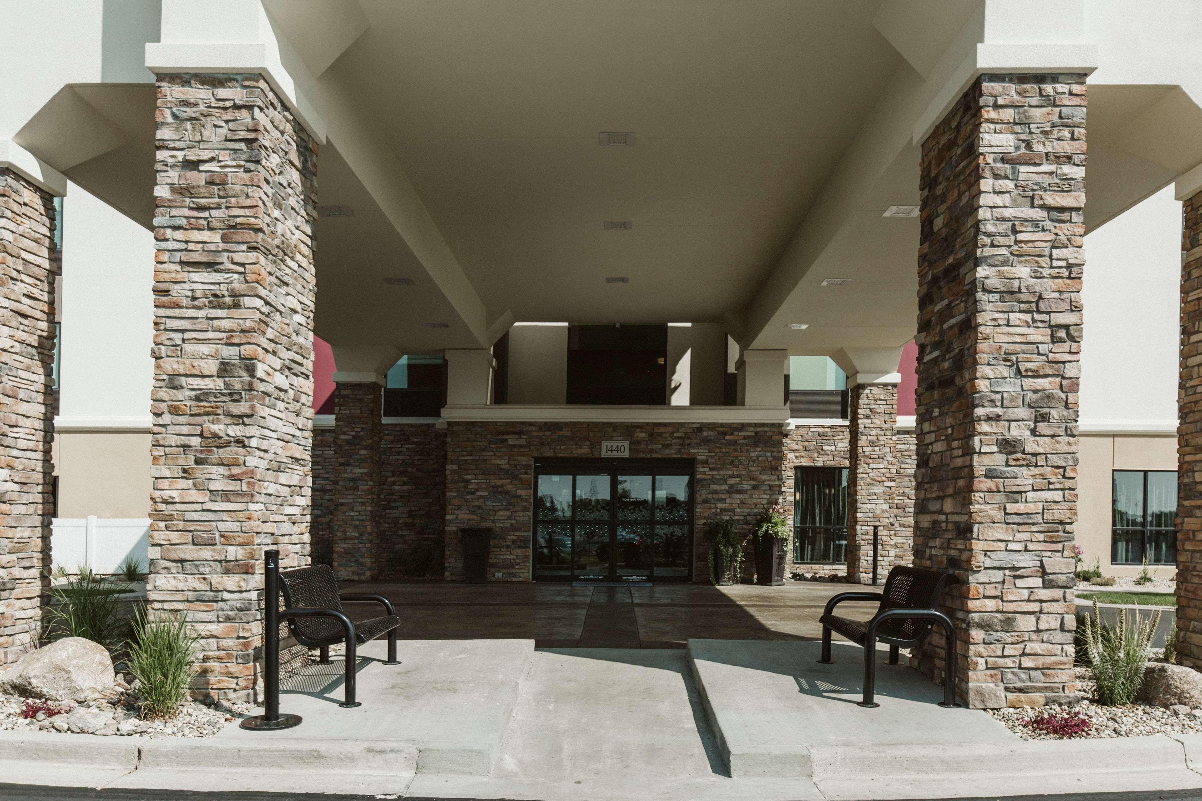 Hampton Inn Bismarck Ngoại thất bức ảnh