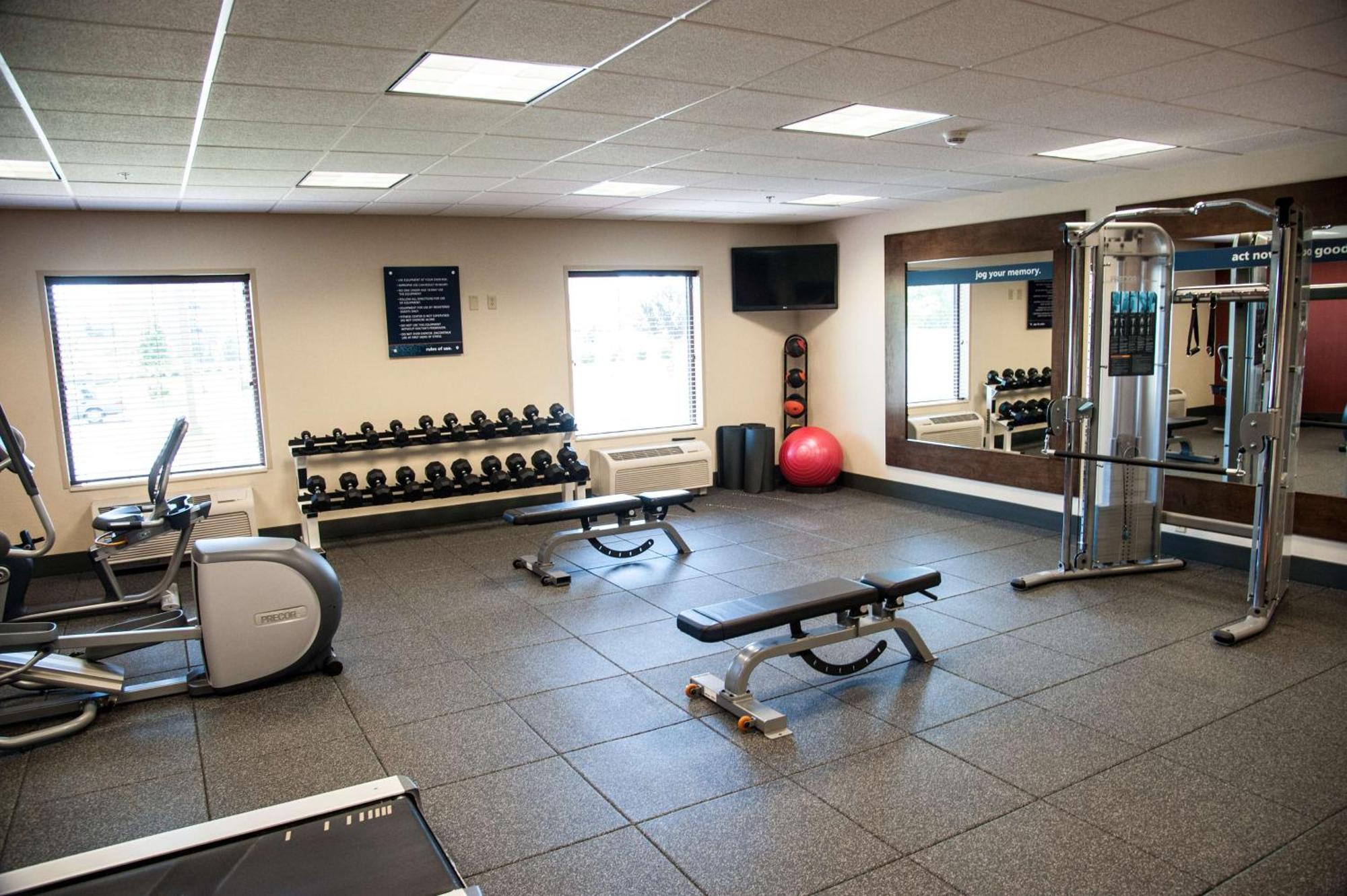 Hampton Inn Bismarck Ngoại thất bức ảnh