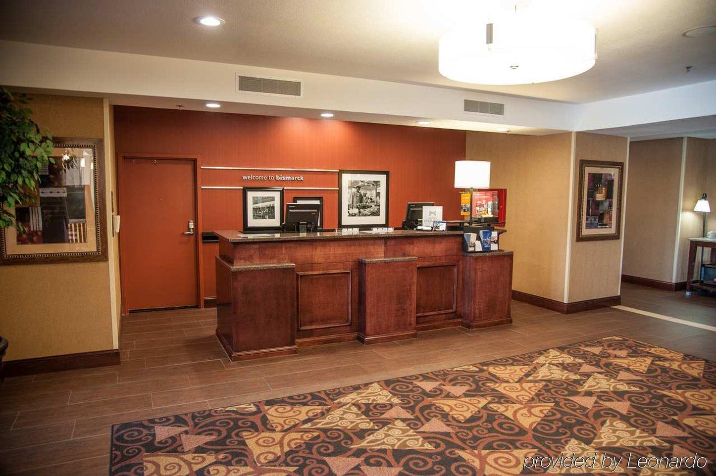 Hampton Inn Bismarck Ngoại thất bức ảnh