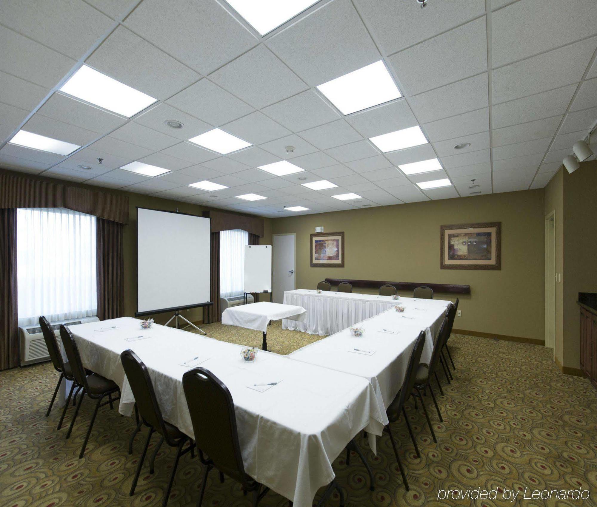 Hampton Inn Bismarck Ngoại thất bức ảnh