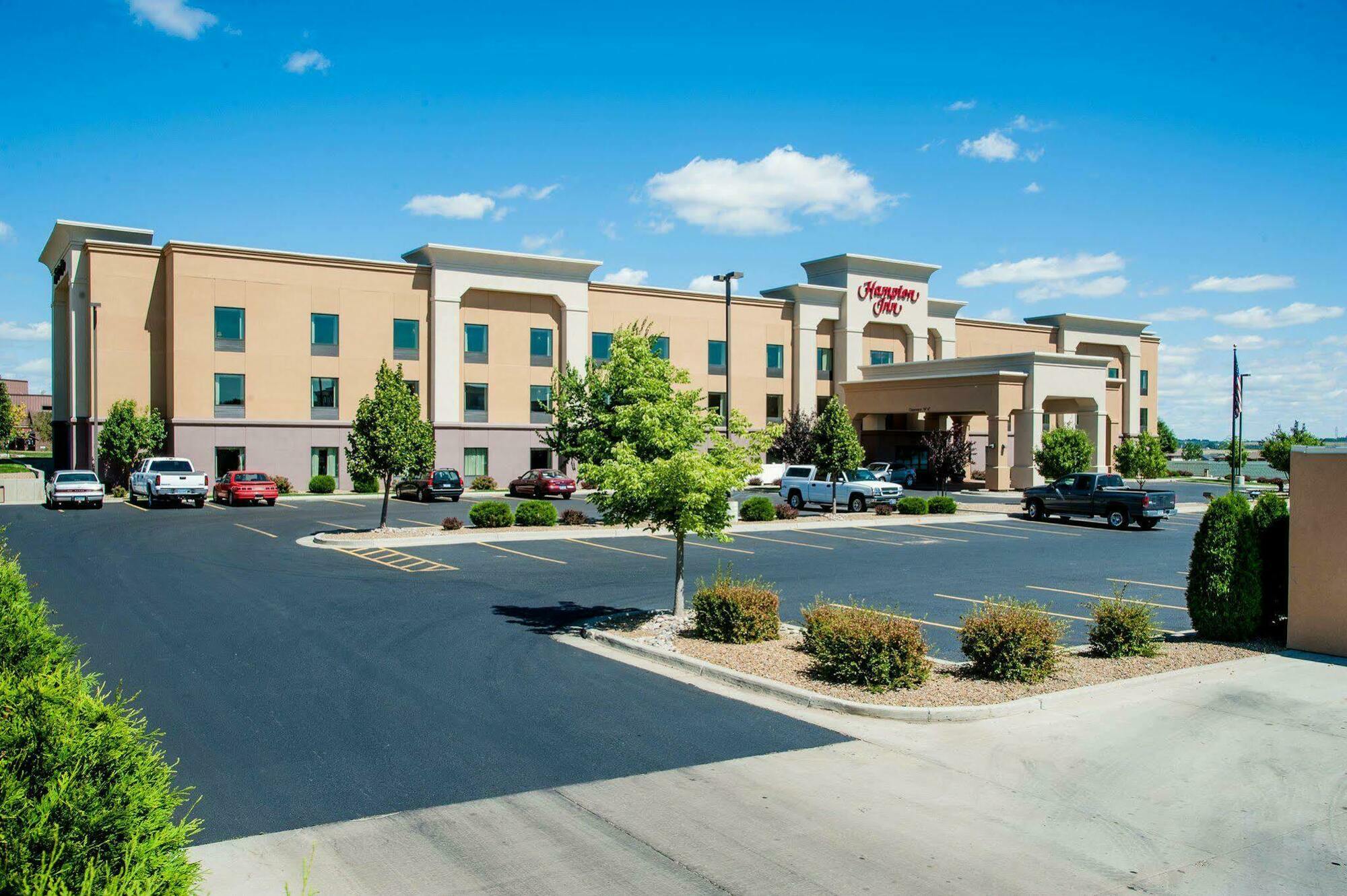 Hampton Inn Bismarck Ngoại thất bức ảnh