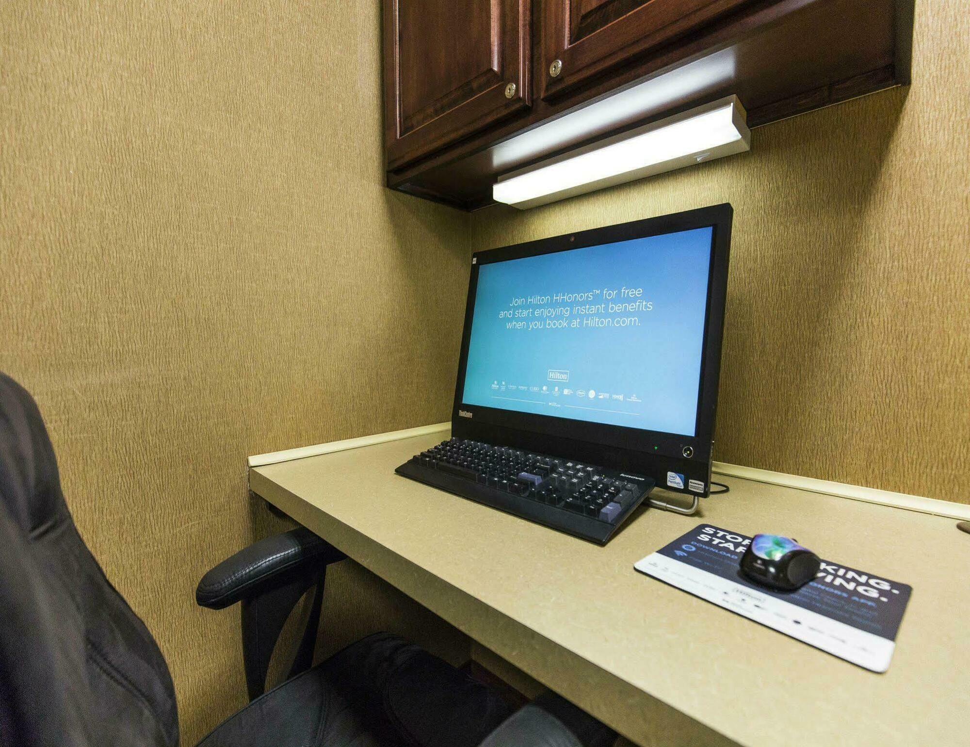Hampton Inn Bismarck Ngoại thất bức ảnh